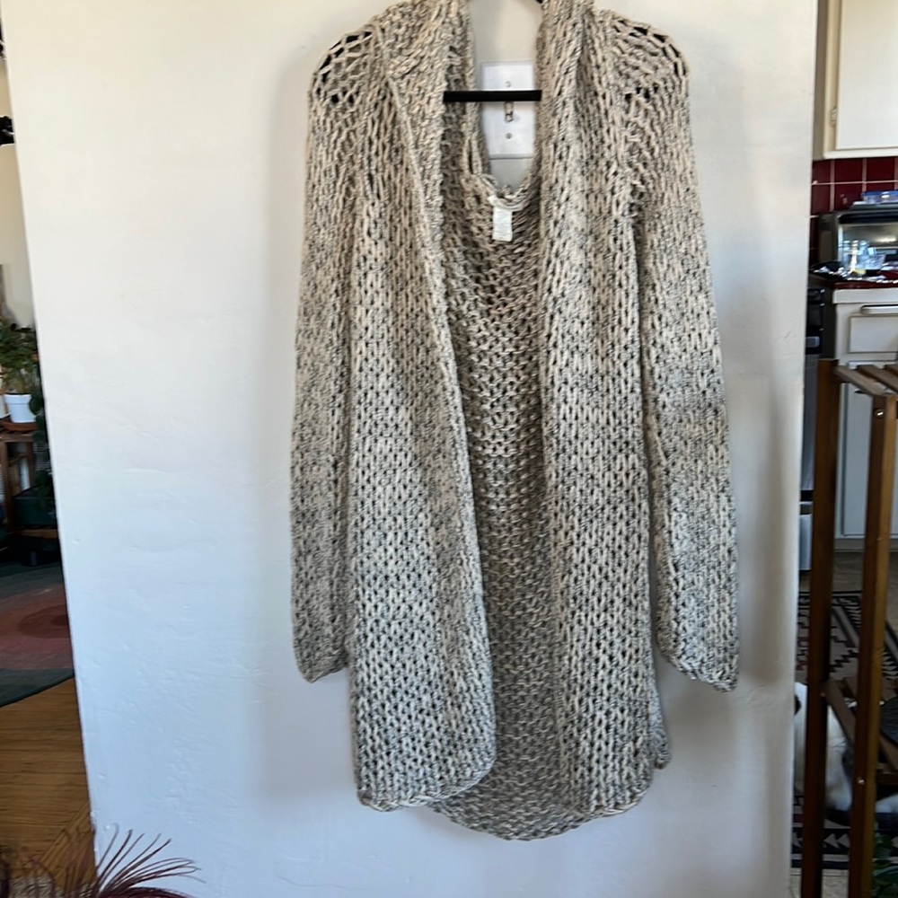 White + Warren knitted sweater robe